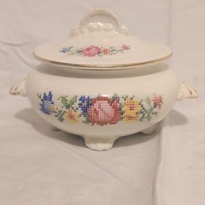 Floral Ceramic Trinket Box